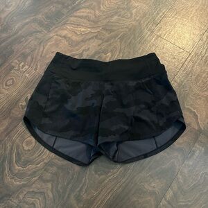 Lululemon Speed Up 4” Shorts